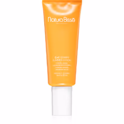 Le produit après-bronzage Natura Bissé C+C Vitamin apporte à votre peau le soin dont elle a besoin après une exposition au so ...