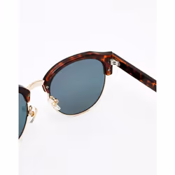 Hawkers Classic Rounded Carey Or Rose