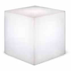 Lampe décorative d'extérieur de forme cubique fabriquée en polyéthylène de la collection Cuby de chez Newgarden. Ce cube poly ...