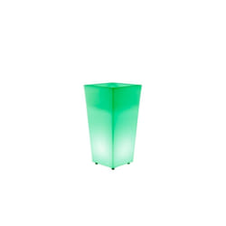 Newgarden - melisa 30 Jardinière carrée et haute avec lumière pour plantes et fleurs très résistante. Chargement solaire et batterie rechargeable.