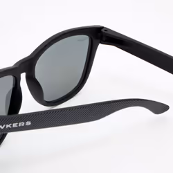 One Carbono polarized #sky one