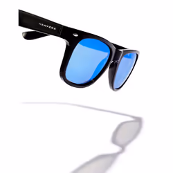 Slater polarized #black blue