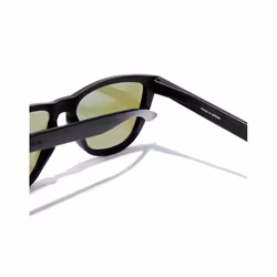 One Raw polarized #black sky