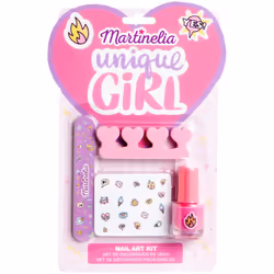 Le jeu, c’est la vie. Le produit Martinelia Super Girl Nail Art Kit amusera votre enfant, il lui permettra de jouer au grand, ...
