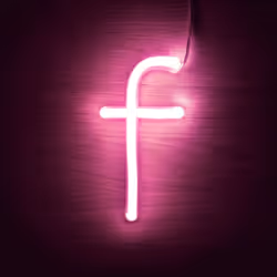 Les Lettres LED Rose reproduisent parfaitement l'effet visuel des anciennes enseignes néon. Son design modulaire vous permet  ...