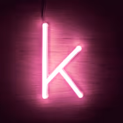 Les Lettres LED Rose reproduisent parfaitement l'effet visuel des anciennes enseignes néon. Son design modulaire vous permet ...