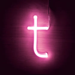 Lettres Néon led Rose t Rose