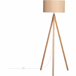 Description générale Le Lampadaire Bois et Tissu Wolby allie un design élégant et moderne, s'intégrant facilement dans divers ...