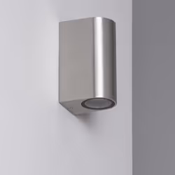 L’ Applique Murale Extérieure Aluminium Big Gala Éclairage Double Face est sans aucun doute un élément très décoratif et poly ...