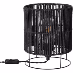 La Lampe à Poser Papier Tressé Khalo nous offre des finitions de grande qualité. Grâce à sa forme et aux matériaux qui compos ...