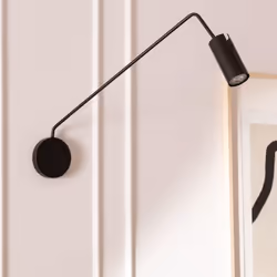 La Lampe Murale Orientable Métal Magno est le complément parfait pour donner une touche distinguée à l'espace. Grâce à son de ...