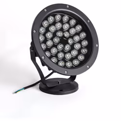 Le Spot Extérieur LED 36W Colmar est le complément idéal pour l'éclairage de jardins et autres espaces extérieurs. Caractéris ...