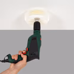 La Couronne Perforante pour Downlight avec Ramasse-Poussière Différents Diamètres vous permet de découper rapidement les plaf ...