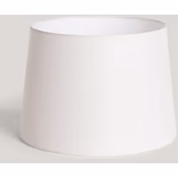 Description générale L'Abat-jour de Lampe Priya ILUZZIA habillera votre lampe de manière subtile et élégante. Réalisé en coto ...