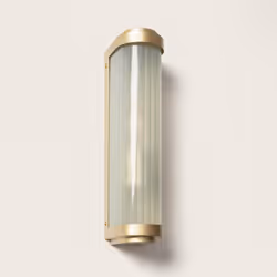L'Applique Murale Extérieure Verre Peridot est un superbe luminaire qui ajoute une touche d'élégance et de style à n'importe  ...