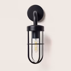 L' Applique Murale Extérieure Aluminium Logan a un design rétro-industriel que vous pouvez placer dans des environnements de  ...