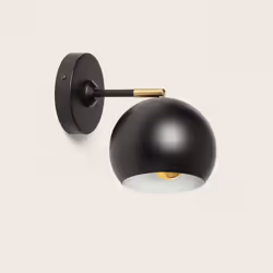 La Lampe Murale Métal Belta combine un design unique et élégant avec des finitions de qualité supérieure. Ce type de lampes d ...
