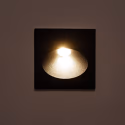 La Balise Extérieure Murale LED Encastrable 3W Coney Noire est la solution idéale pour le balisage de couloirs et d’escaliers ...