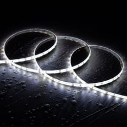 Ruban LED 12V SMD 60 LED/m 5m 5W/m 400lm/m Largeur 8mm Coupe 5cm IP65 6000K Blanc froid