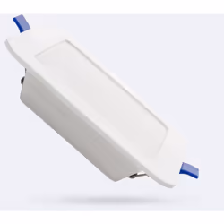 La Dalle LED Carrée Slim 6W avec une découpe recommandée de 110x110 mm se présente comme un choix exceptionnel pour l'éclaira ...