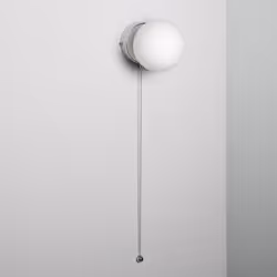 L' Applique Murale Métal et Verre Silver Orbit deviendra le centre d'attention. Fabriquée avec des finitions de haute qualité ...