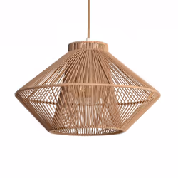 Cette Suspension Corde Naturelle Hana, fabriquée avec de la corde naturelle, est parfaite pour ajouter de la chaleur et un st ...