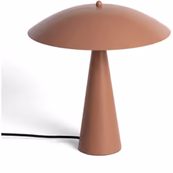 Transformez votre espace avec une pièce qui rayonne d'élégance et de chaleur : notre lampe à poser en métal Irmah. Conçue pou ...