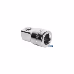 Adaptateur de douille 1/2-3/4 L'adaptateur de douille 1/2-3/4 est un accessoire conçu pour adapter les clés à douille métriqu ...