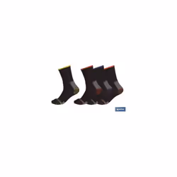 Découvrez le confort et la durabilité de ce lot de 4 paires de chaussettes renforcées, conçues pour offrir un ajustement parf ...