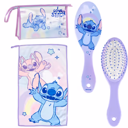Votre enfant n’aime pas se laver les cheveux et rechigne souvent ? Le coffret cosmétique Disney Stitch Travel Set l’enchanter ...