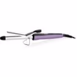 Assurez-vous une belle coiffure pleine de vagues régulières comme dans un salon de beauté. Cette beauté violette travaille pr ...