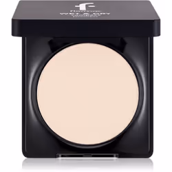 La poudre flormar Wet &amp; Dry fixe parfaitement votre fond de teint et lui donne un aspect soyeux.