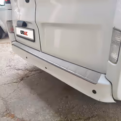 Protection Seuil de Pare-chocs Arriére pour Renault Trafic 2014-2021 Acie Brossé