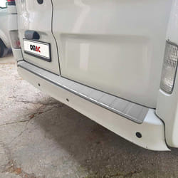 Protection Seuil de Pare-chocs Arriére pour Renault Trafic 2014-2021 Acie Brossé
