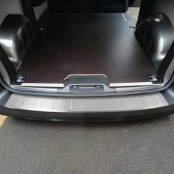 Protection Seuil de Pare-chocs Arriére pour Peugeot Expert 2016-2024 L1 L2