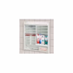 L'armoire à pharmacie avec fermeture à enroulement et serrure de sécurité est une solution idéale pour le stockage sécurisé d ...