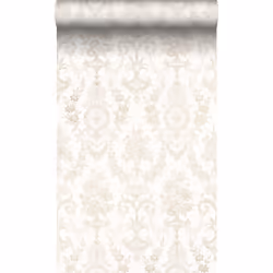 Habillez vos murs avec élégance grâce à ce papier peint classique à motif d'ornements en blanc. Ce papier peint créera une am ...