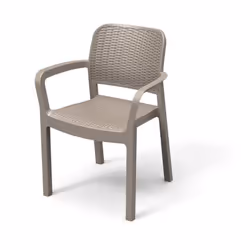 Fauteuil cappuccino Samanna Assise et dossier caractérisés par une finition reproduisant le tressage typique du rotin Léger, ...