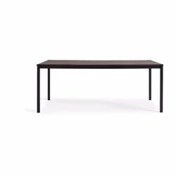Améliorez vos repas en plein air avec la table Keter Porto, mesurant 200 cm et pouvant accueillir jusqu'à 8 personnes. Cette  ...