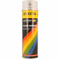 Appliquez le vernis MOTIP Clear Coat sur la peinture de votre voiture pour une finition brillante et une protection durable.