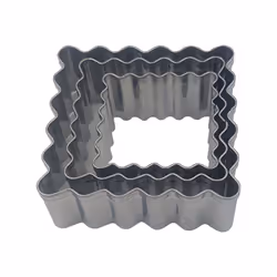 3 Découpoirs / Emporte-pièces carrés - Biscuits - Réalisez des gâteaux ou des sablés à la forme originale grâce à ce découpoi ...