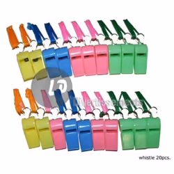 sifflet en plastique 5cm