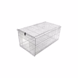 Cage id_ale pour la reproduction de lapin. Il est fabriqu_ en fil d'_lectricit_. Il est possible d'installer un chargeur et u ...