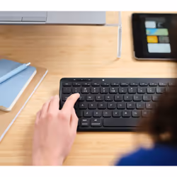 Trust Lyra clavier Bureau USB + RF Wireless + Bluetooth QWERTY Espagnole Noir - Vue supplémentaire 7