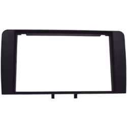Pour Audi A3 apres 2005. Cet entretoise en plastique va vous permettre de remplacer l'autoradio d'origine de votre Audi A3 ap ...