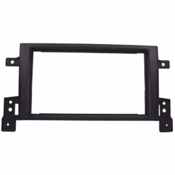 Cette façade pour autoradio 2 DIN vous permettra d'intégrer parfaitement votre autoradio dans votre tableau de bord. Compatib ...