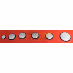 Pack de 6 vis enjoliveurs de 3 diamètres différents pour masquer les trous ! . 1x13mm . 4x22mm . 1x32mm Epaisseur du cercle e ...