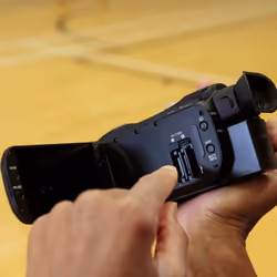 Canon LEGRIA HF G70 Caméscope portatif 21,14 MP CMOS 4K Ultra HD Noir - Vue supplémentaire 10