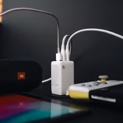 Aqiila Chargebird W3 Universel Blanc Secteur Charge rapide Intérieure