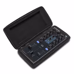 UDG GEAR U8410BL Etui équipement audio Contrôleur DJ Boîtier rigide Mousse d'éthylène-Acétate de vinyle (EVA), Nylon Noir